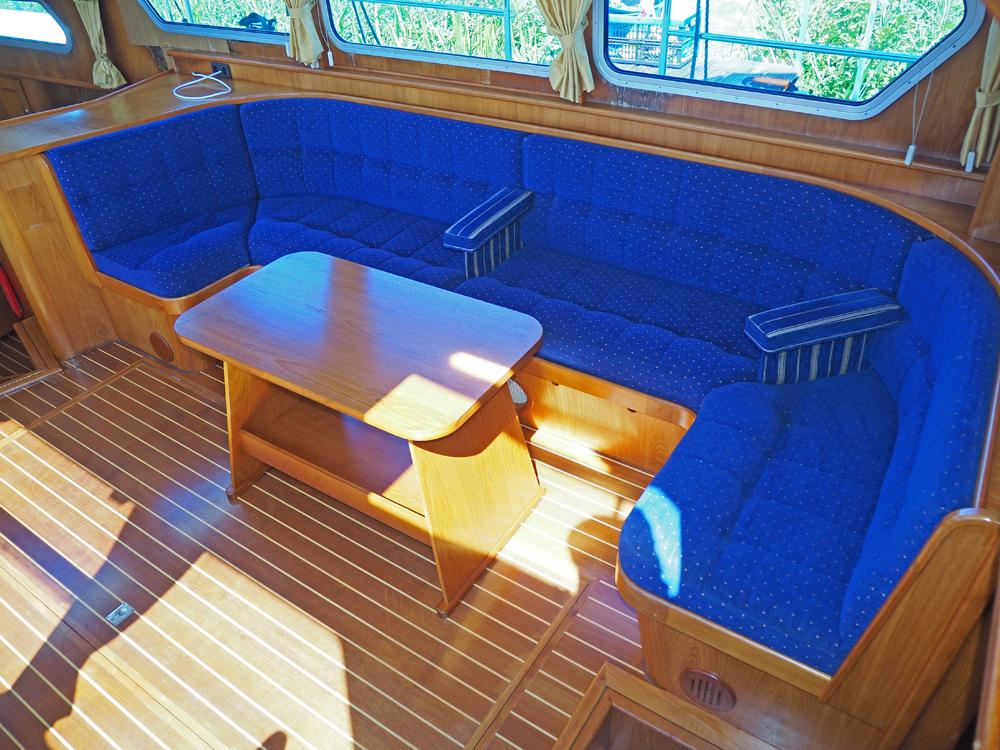 Salon, Innenausstattung